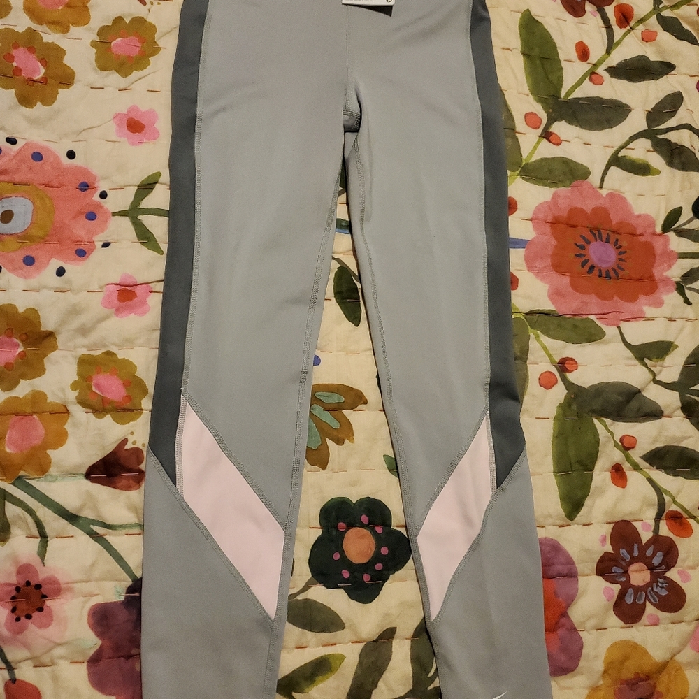 Active leggings